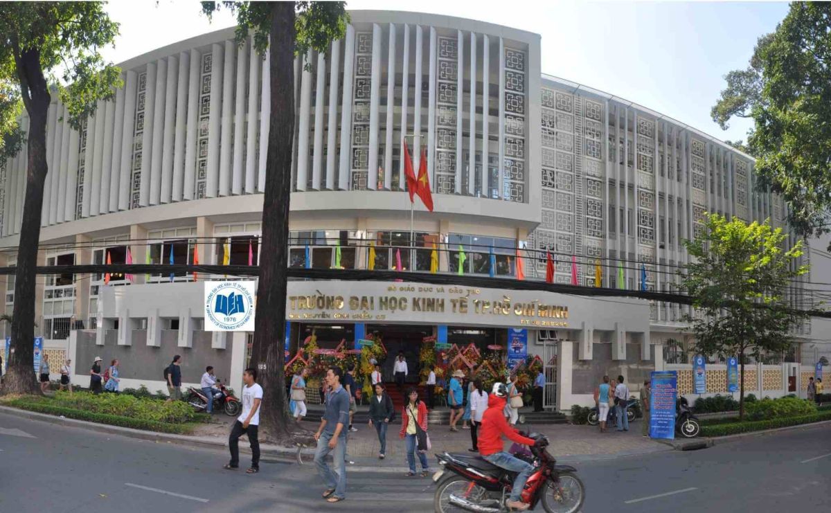  Đại học Kinh tế Thành phố Hồ Chí Minh